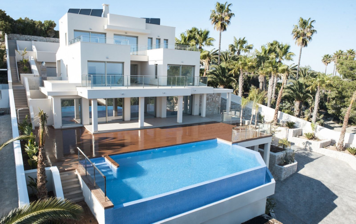 Luxury villa with sea views. Located in the urbanization San Jaime. The villa consists of a large li, Spain
