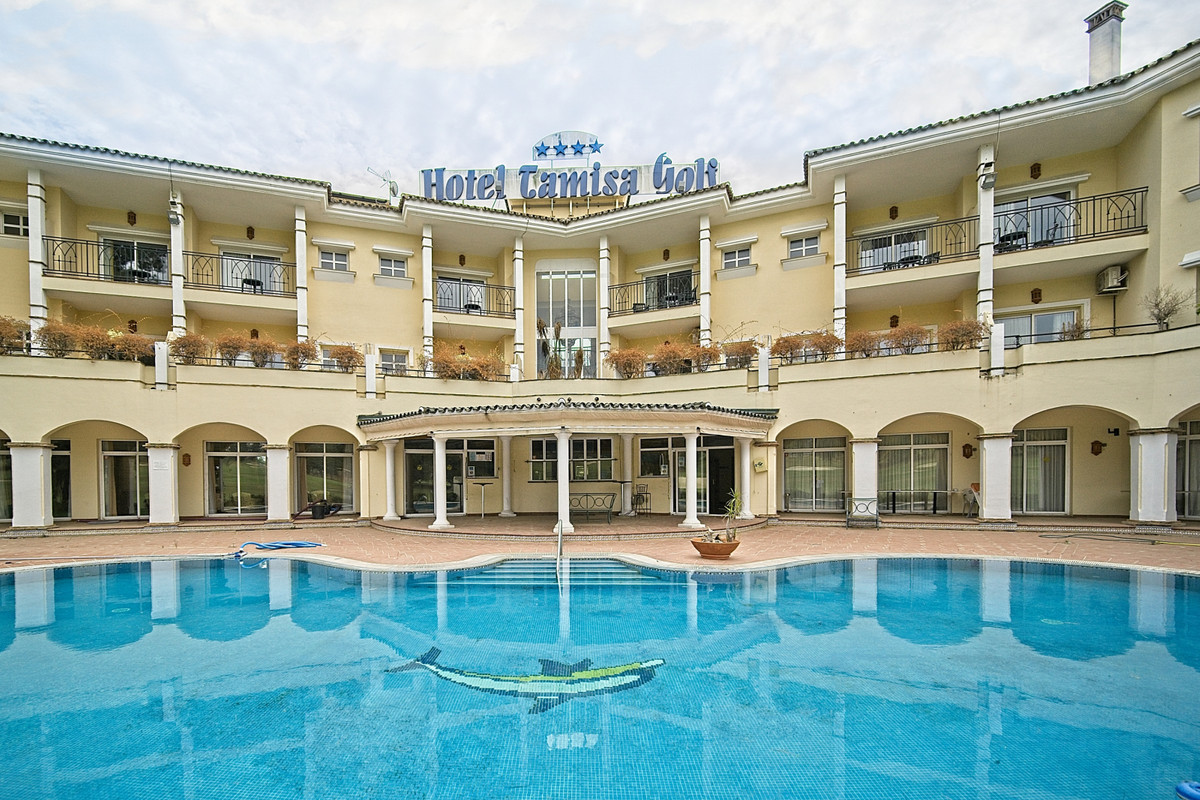 BANK MANDATED AGENT SELLS THE TAMISA GOLF HOTEL MIJAS. This property is situated overlooking the ren, Spain