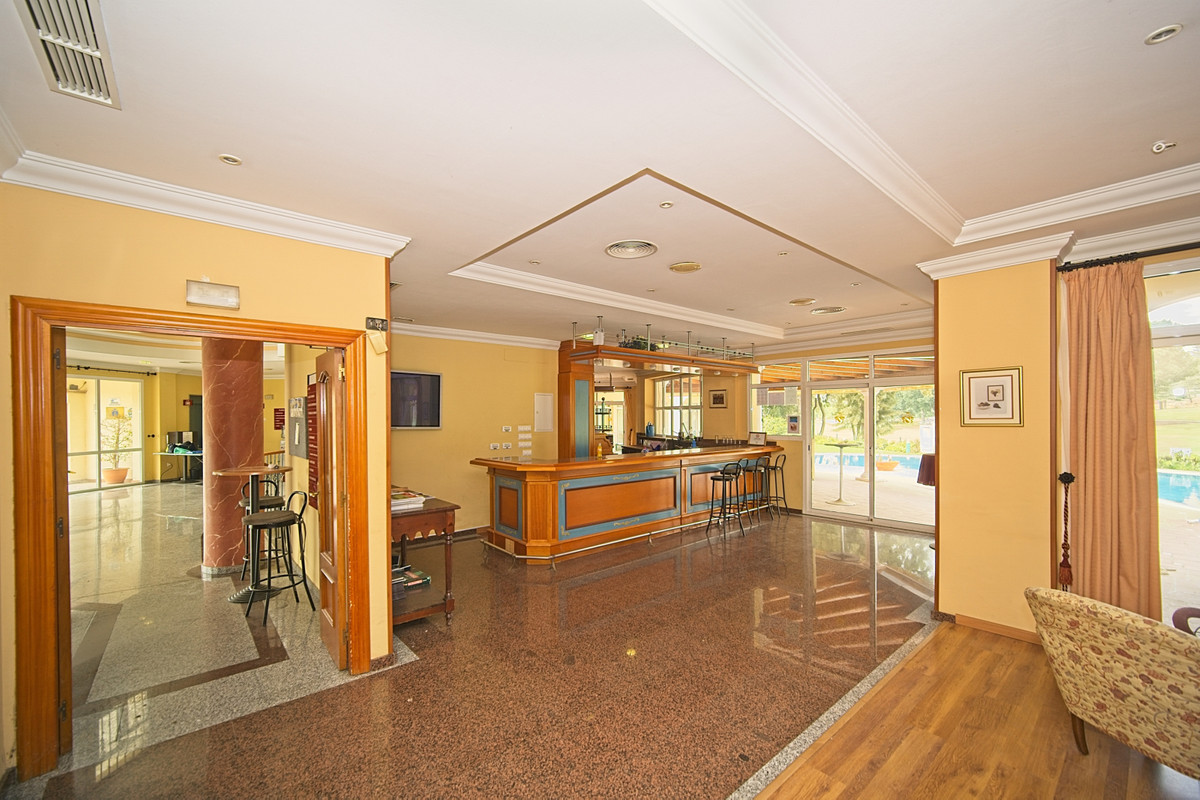 Commercial Hotel in Mijas Golf, Costa del Sol
