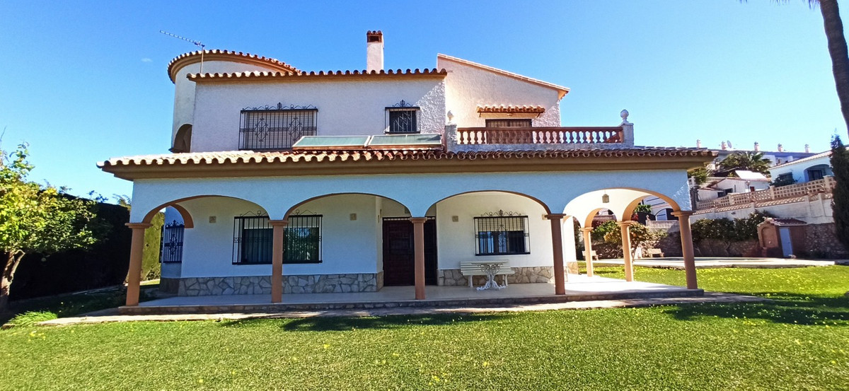 Algarrobo, Costa del Sol East, Málaga, Espanja - Huvila - Erillinen