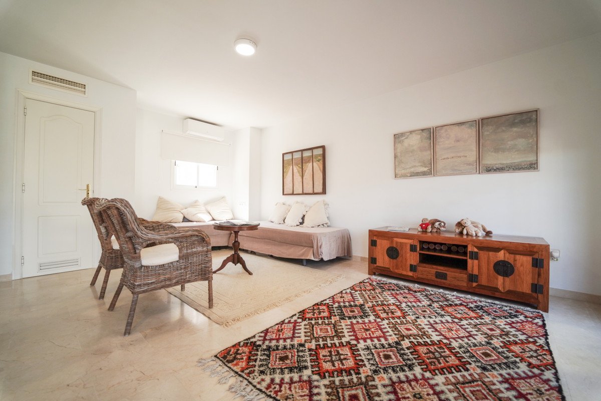3 bedroom Villa For Sale in Campo Mijas, Málaga - thumb 21