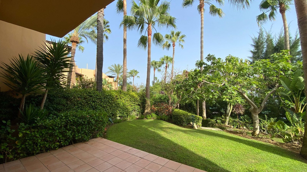 Apartamento Planta Baja en venta en Marbella R4379191