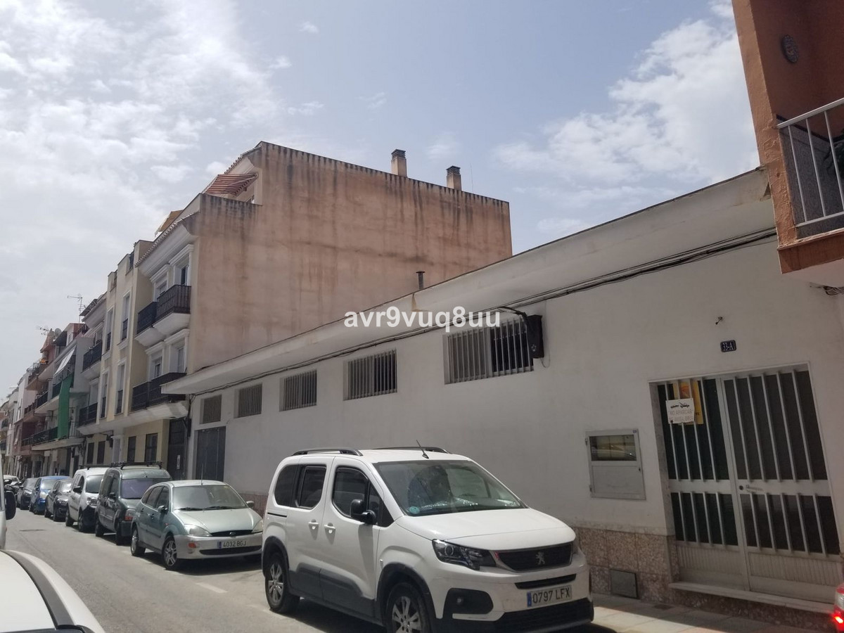						Plot  Residential
													for sale 
																			 in Mijas Costa
					