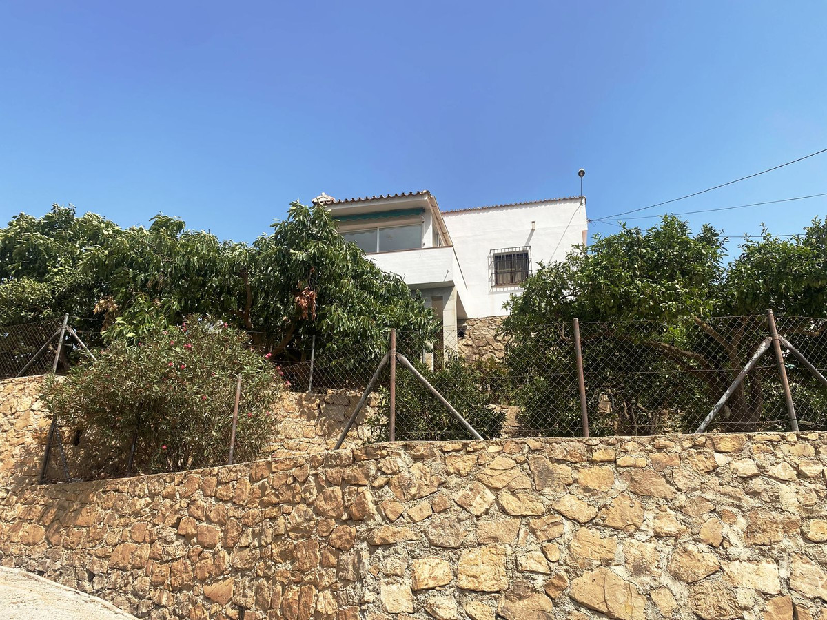 La Viñuela, Costa del Sol East, Málaga, Spain - Villa - Semi Detached
