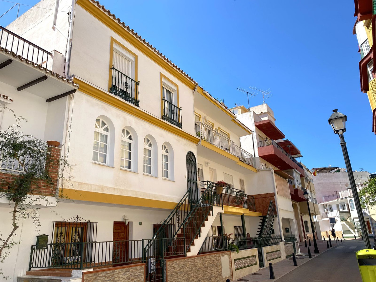 3 Bedroom Townhouse For Sale Fuengirola, Costa del Sol - HP4057957