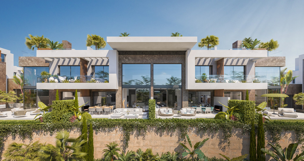 Extraordinary gated complex of 27 semi-detached villas of excellent quality finishes with 24 hour se, Spain