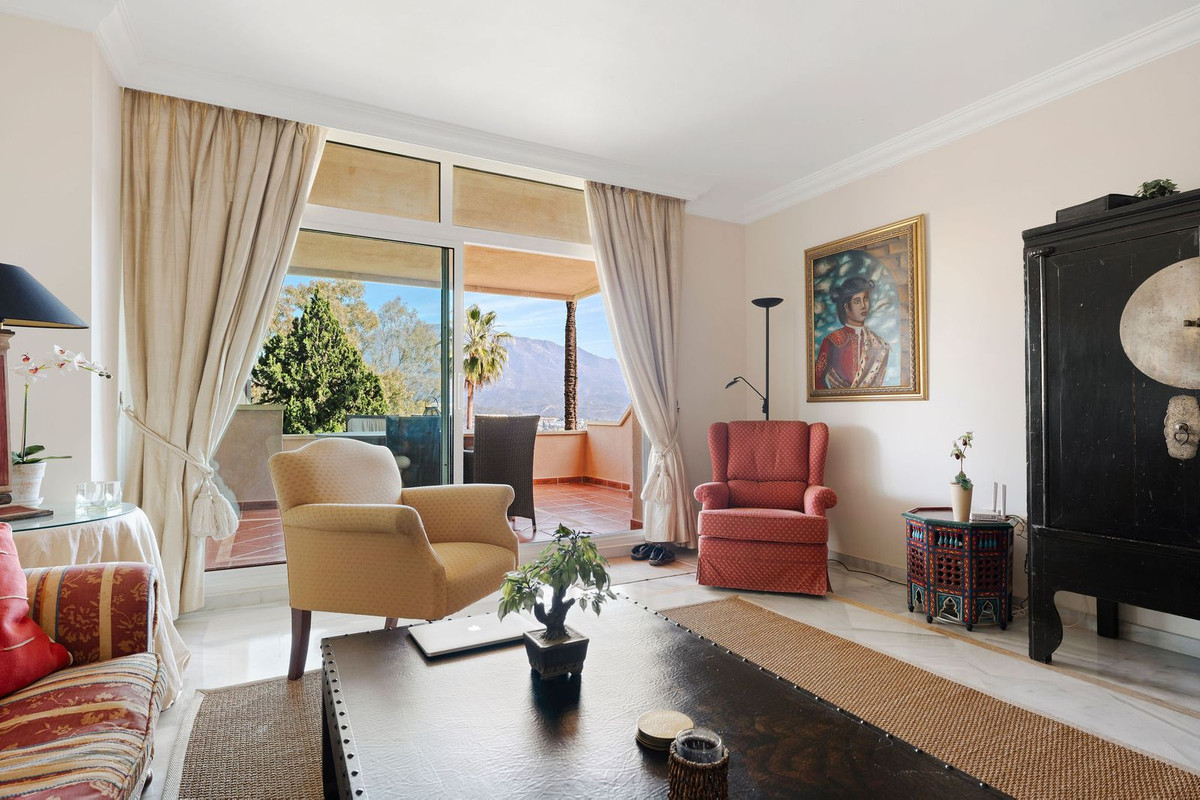 Appartement te koop in Nueva Andalucía R4654204