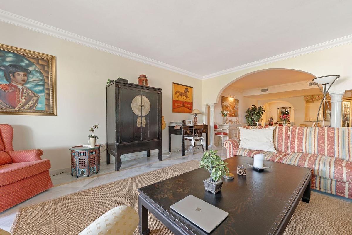 Appartement te koop in Nueva Andalucía R4654204