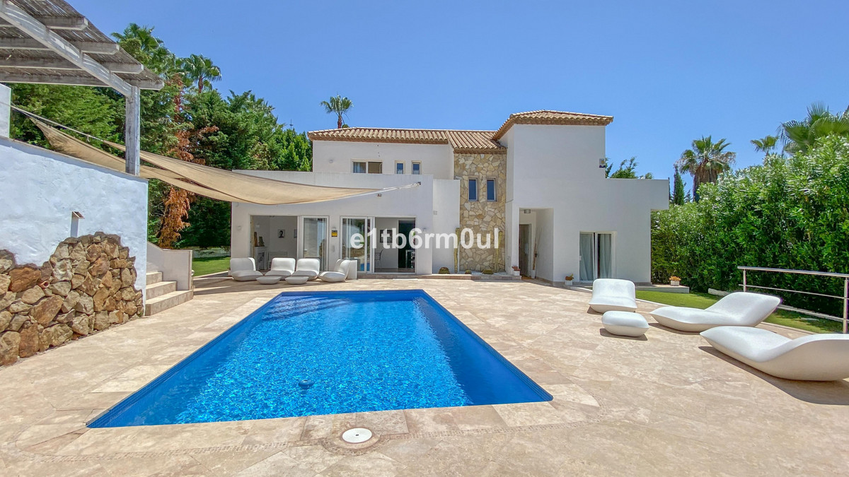 Vrijstaande Villa te koop in Las Brisas R4361092