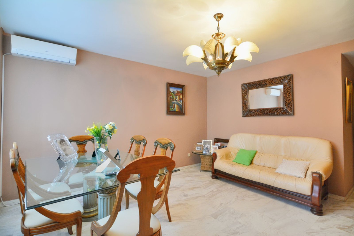 2 Bedroom Ground Floor Apartment For Sale Las Lagunas, Costa del Sol - HP4248181
