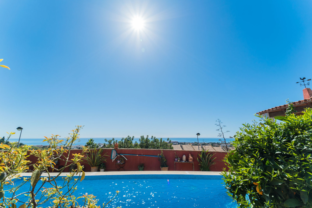 Villa - Chalet en venta en Marbella R3629039