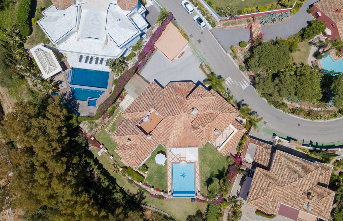 Villa for sale in La Quinta, Costa del Sol