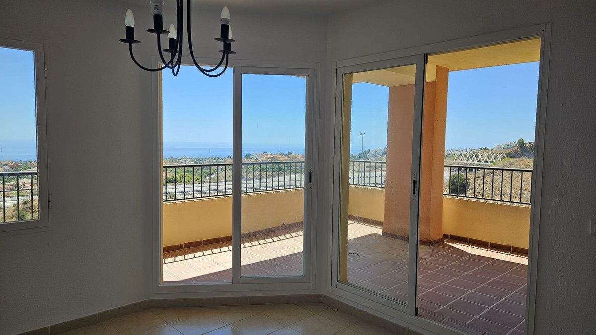 Appartement te koop in Riviera del Sol R4562101