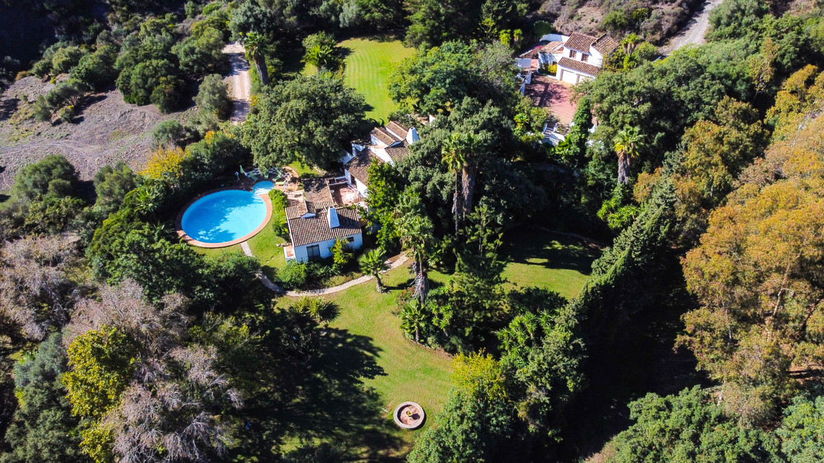 Casa Bourani, a dream villa of 500m2 built, where 350m2 belong to housing and 150m2 to covered porches and terraces, plus 11.000m2 of plot —and an...