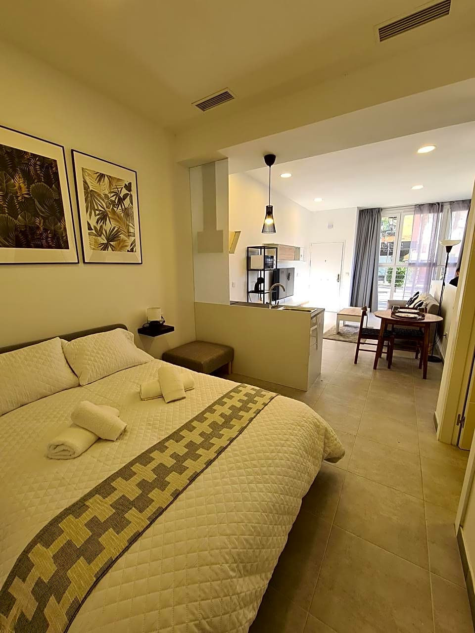 Apartment Middle Floor in Torremolinos Centro, Costa del Sol
