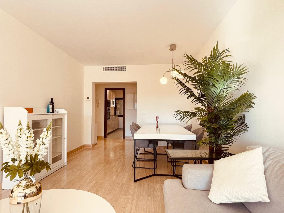 Appartement te koop in Estepona R4641754