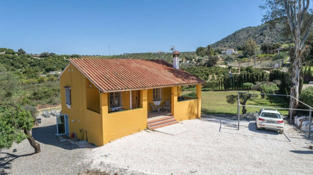 Villa te koop in Coín R4037089