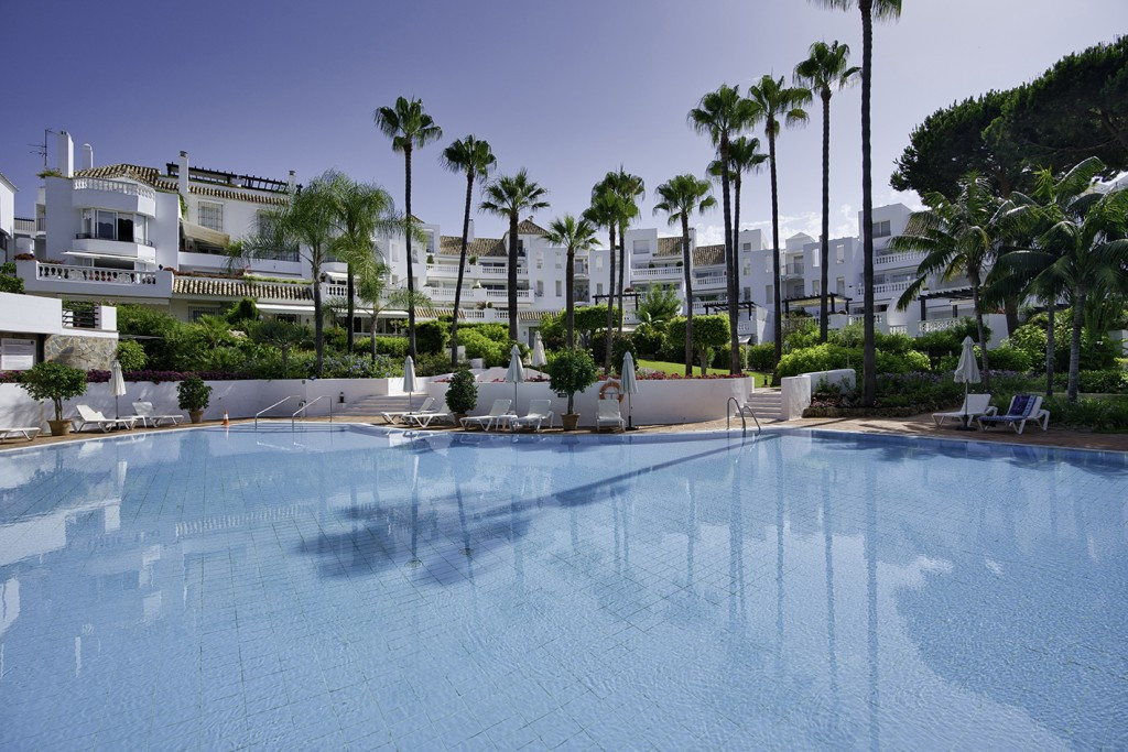 Apartamento Planta Baja en venta en Marbella R4095772