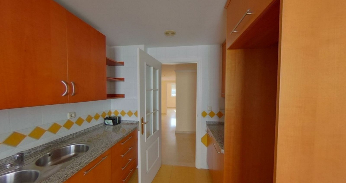 Apartamento con 3 Dormitorios en Venta Río Real