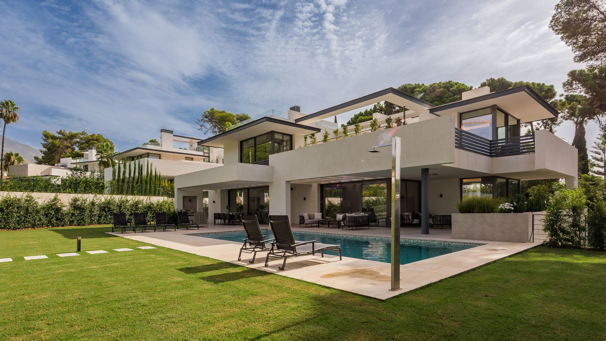 Villa en vente à Marbella R4225378