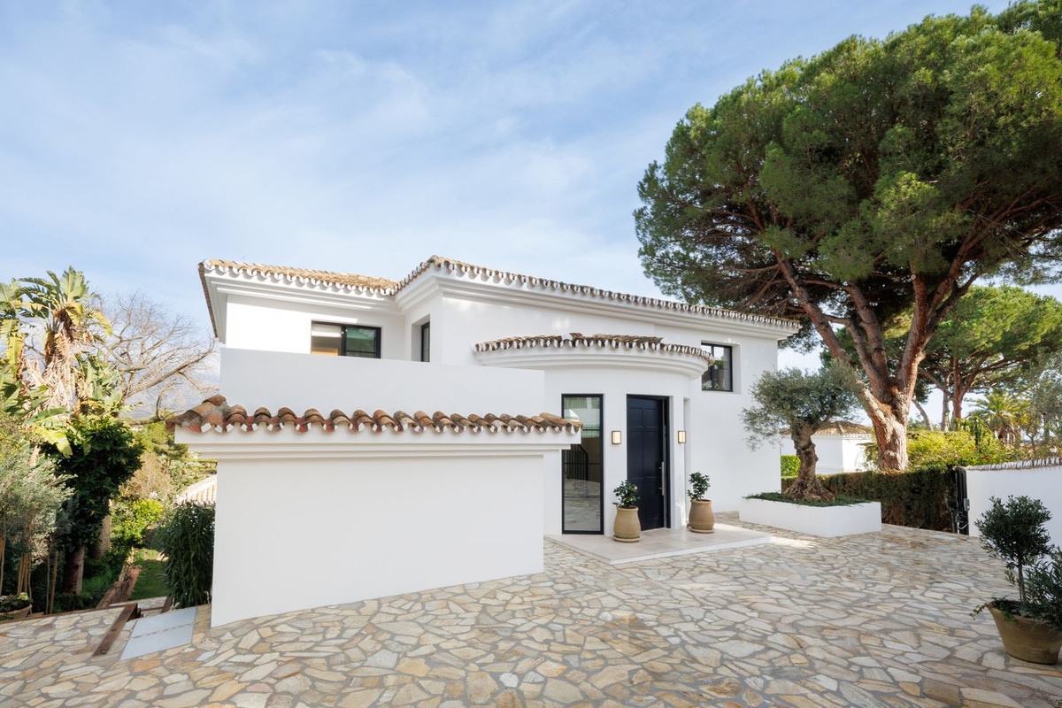 Villa te koop in Nueva Andalucía R4675123