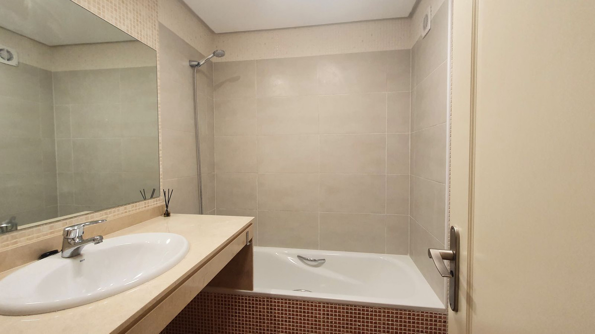 2 Bedroom Penthouse Apartment For Sale Cancelada