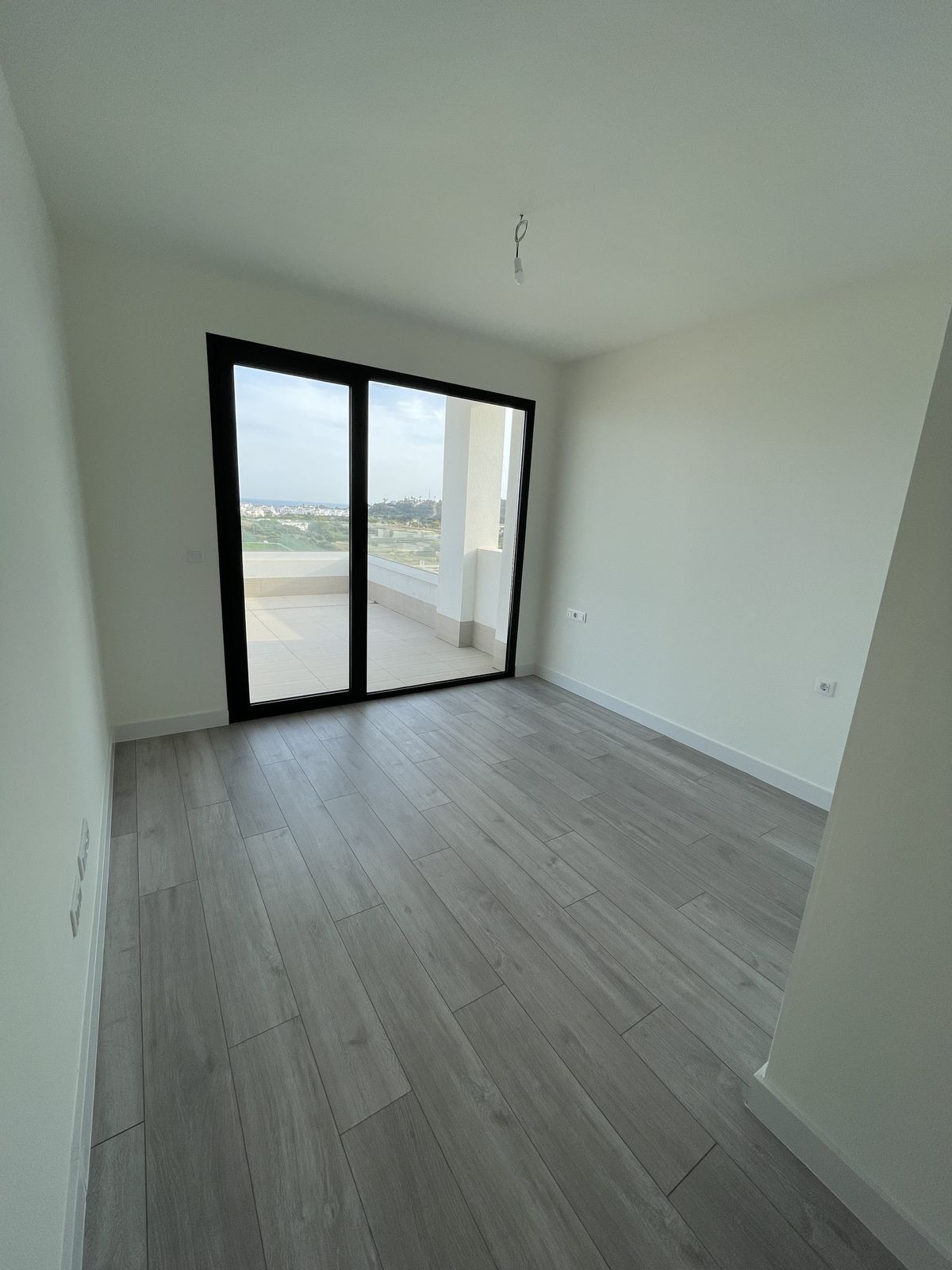 Appartement te koop in Estepona R4422265