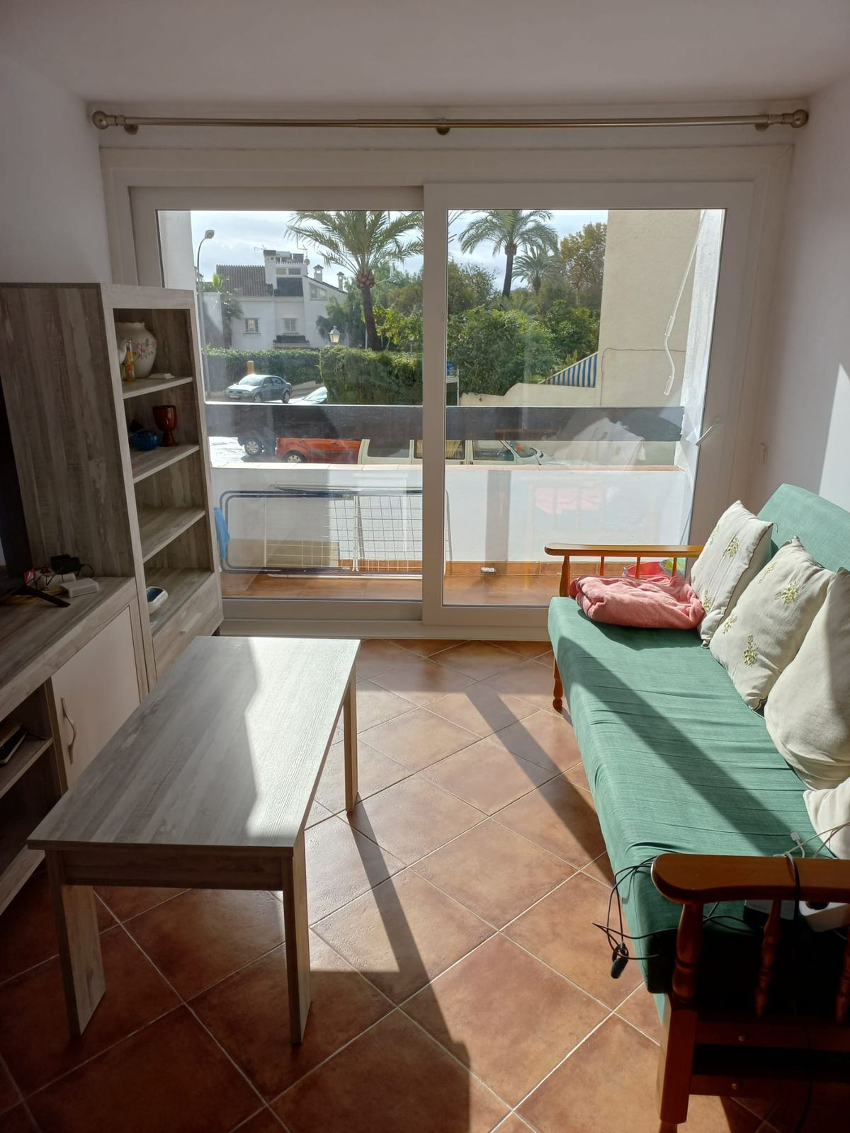 1 Dormitorios Apartamento Planta Media  En Venta Marbella, Costa del Sol - HP4274131