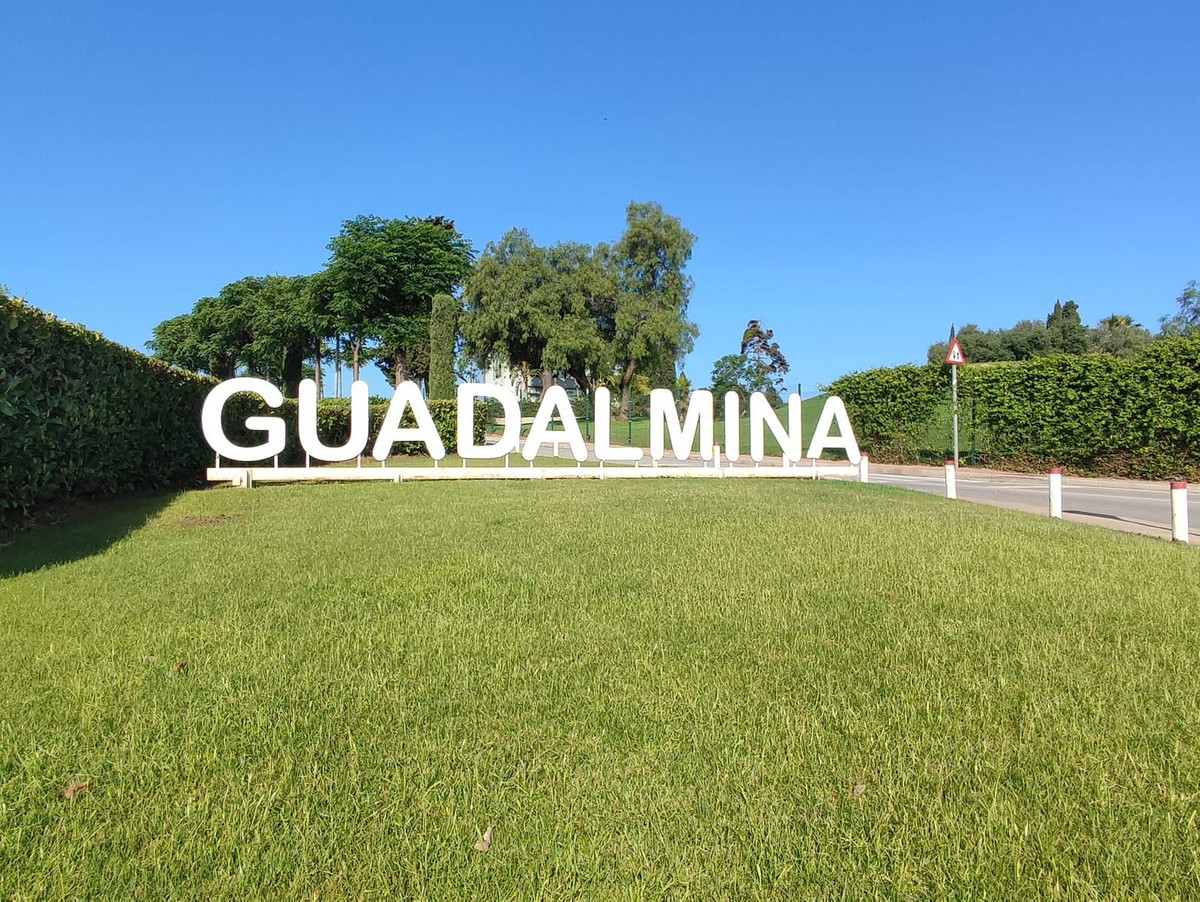Terrain Résidentiel à Guadalmina Baja, Costa del Sol
