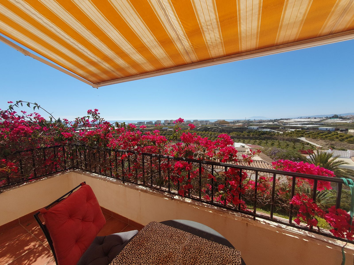 TORROX PARK, TORROX - Exclusively for sale we have this 1 bedroom apartment with superb panoramic vi, Spain