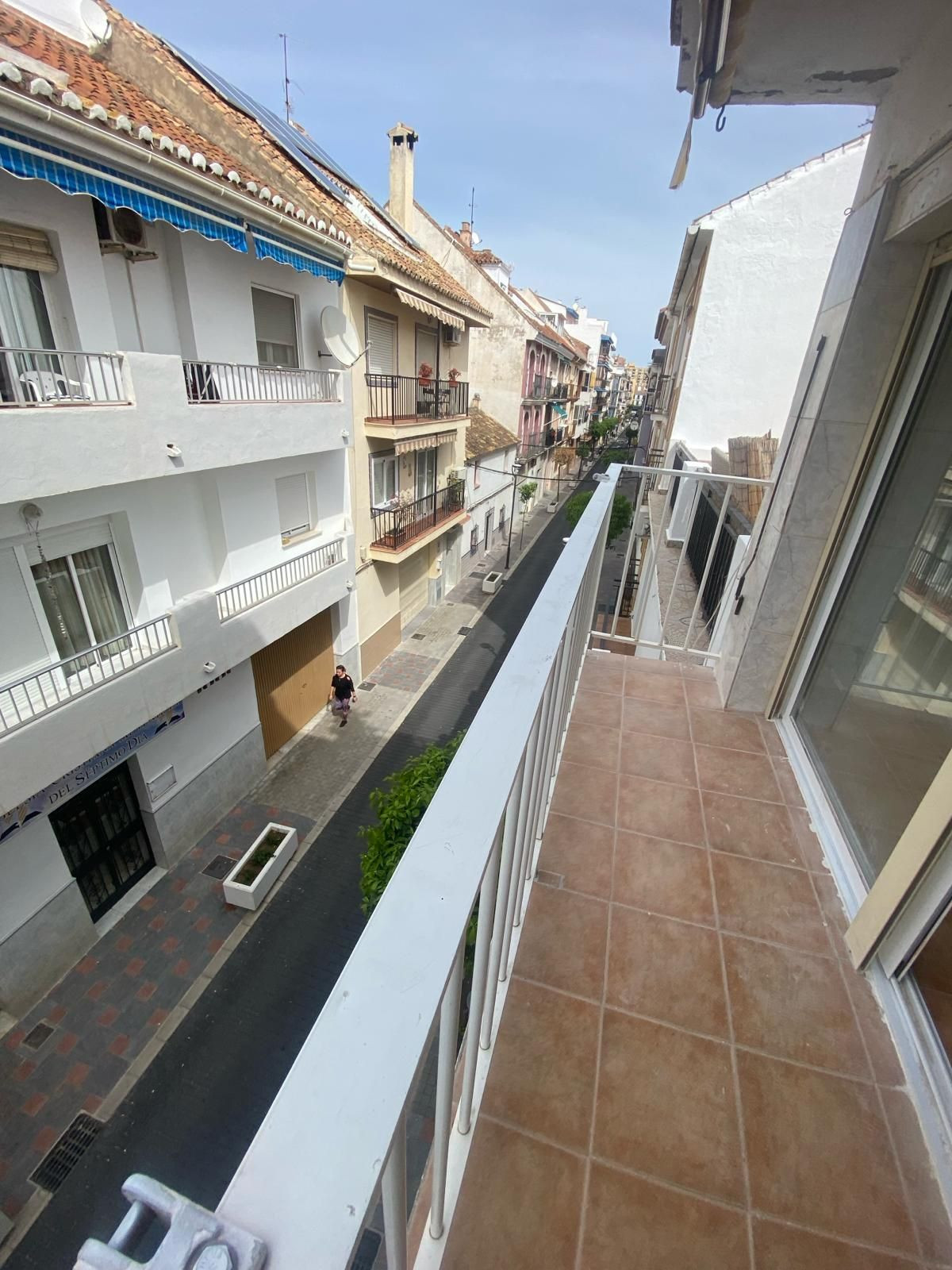 2 Bedroom Middle Floor Apartment For Sale Fuengirola, Costa del Sol - HP4682095