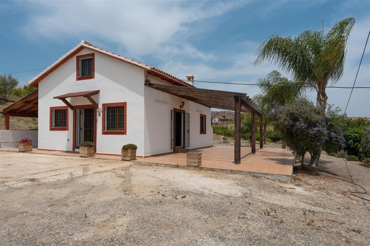 Villa en vente à Coín R3878668