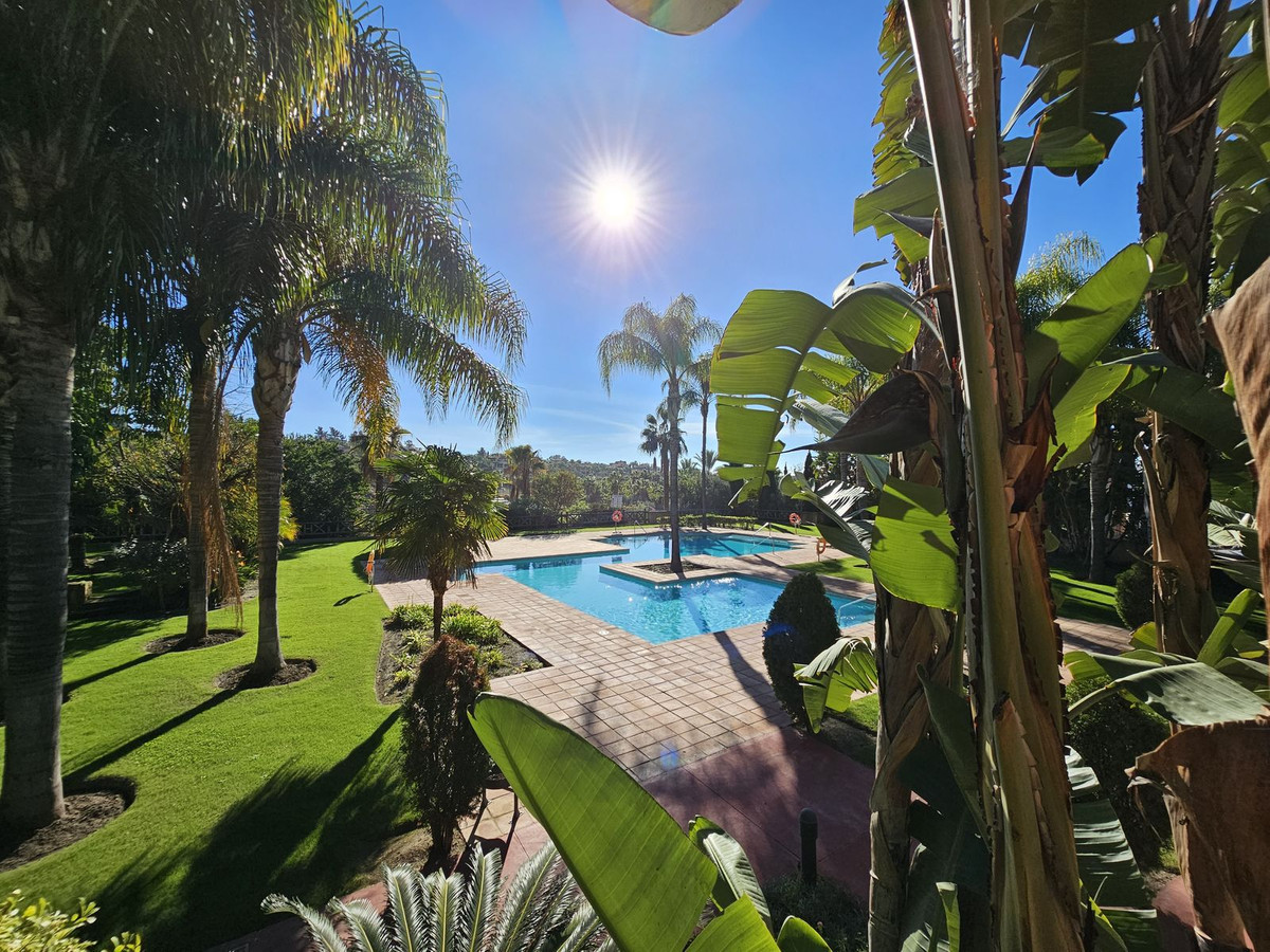 Apartamento Planta Baja en venta en New Golden Mile, Costa del Sol