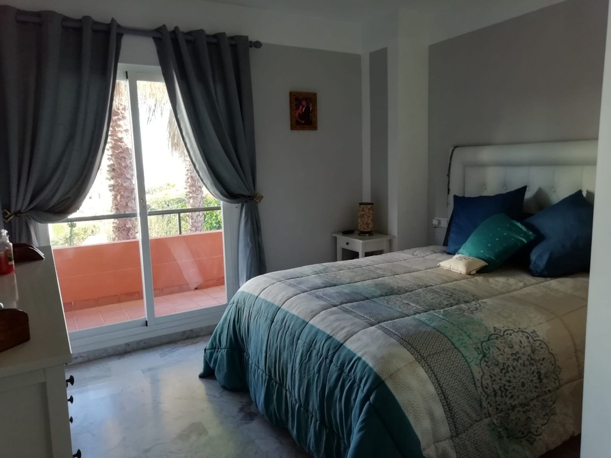 Villa con 3 Dormitorios en Venta Manilva