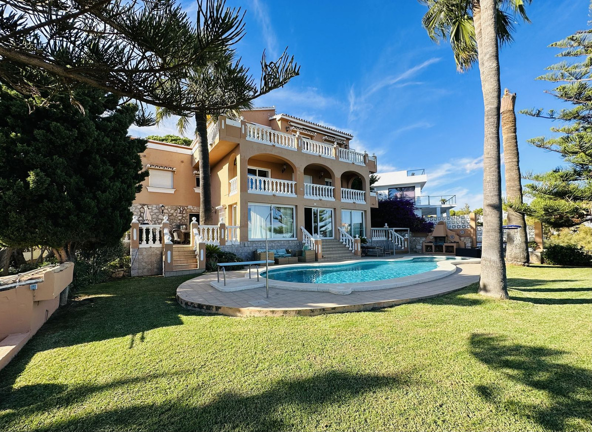 Detached Villa for sale in Torrenueva R4557493