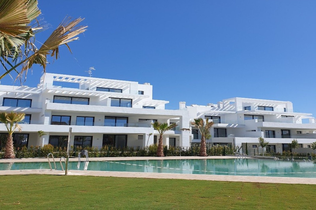 Modern apartment with 140m includes 2 bedrooms and 2 bathrooms, fully furnished kitchen, living room, Spain