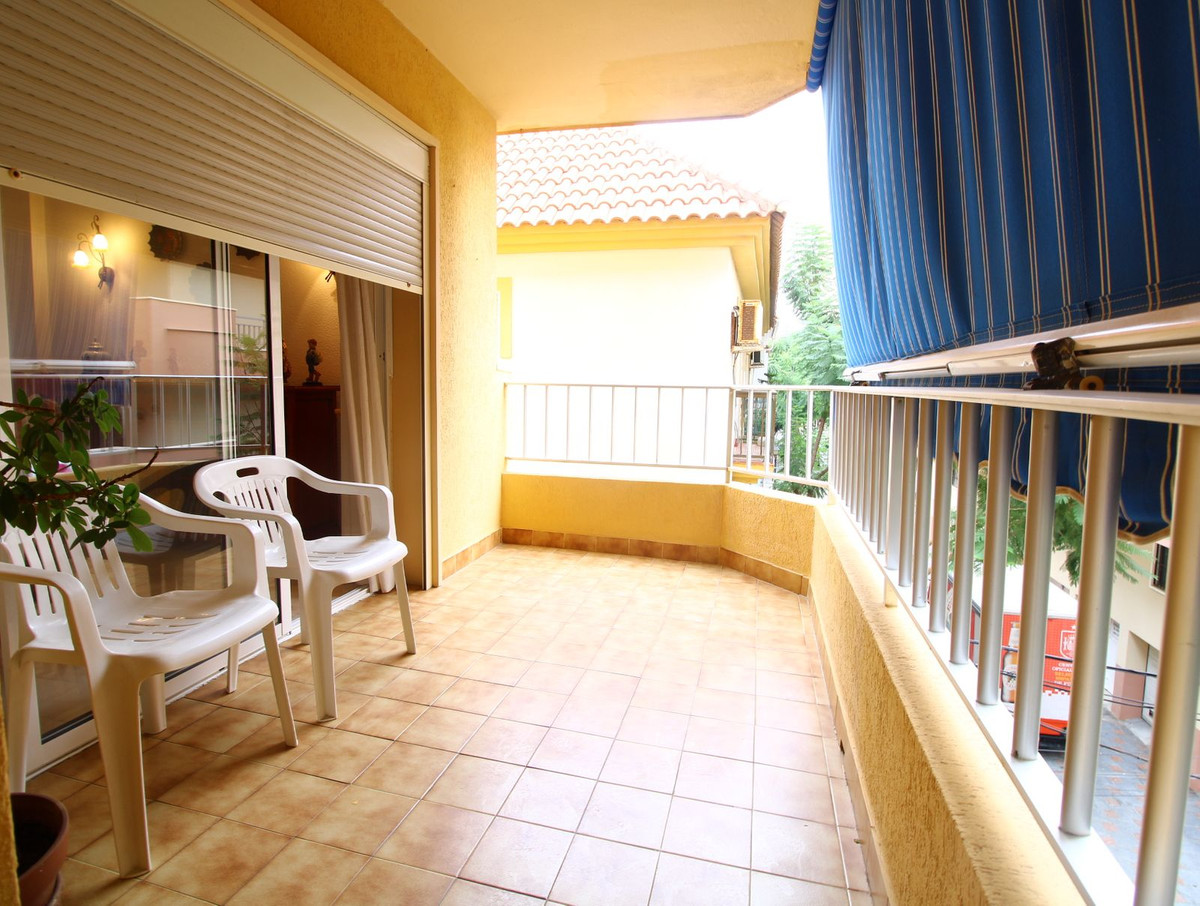 Apartment on the entire floor of the building. Less than 100 meters from the beach of Los Boliches, , Spain