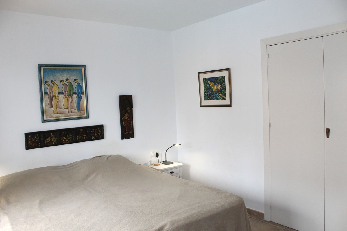 2 bedroom Apartment For Sale in Los Boliches, Málaga - thumb 12