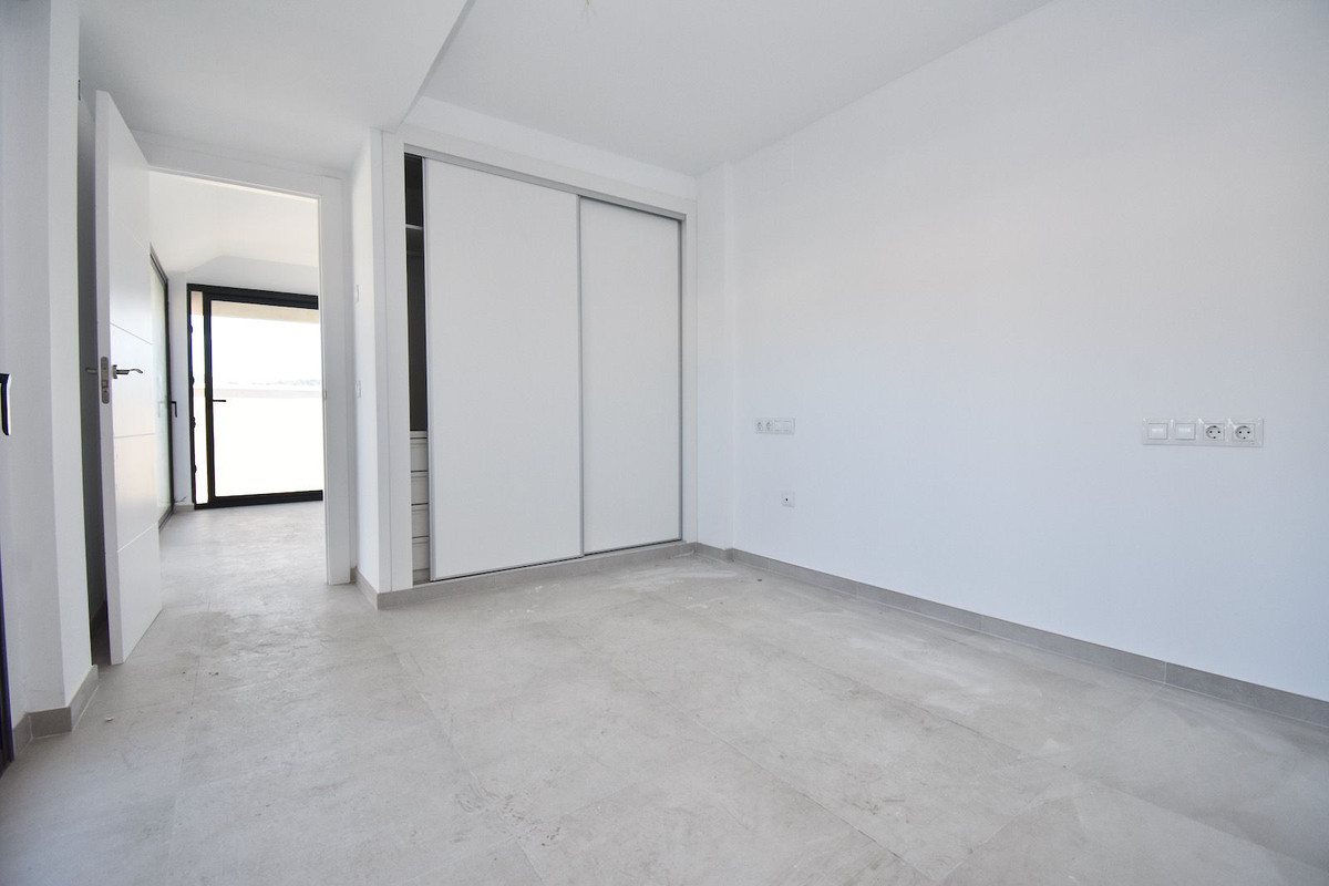 Appartement te koop in Los Boliches R4254058