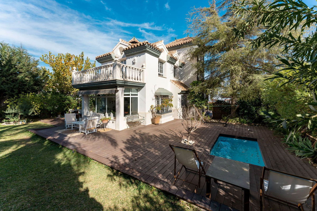 4 bed, 4 bath Villa - Detached - for sale in Coín, Málaga, for 529,000 EUR