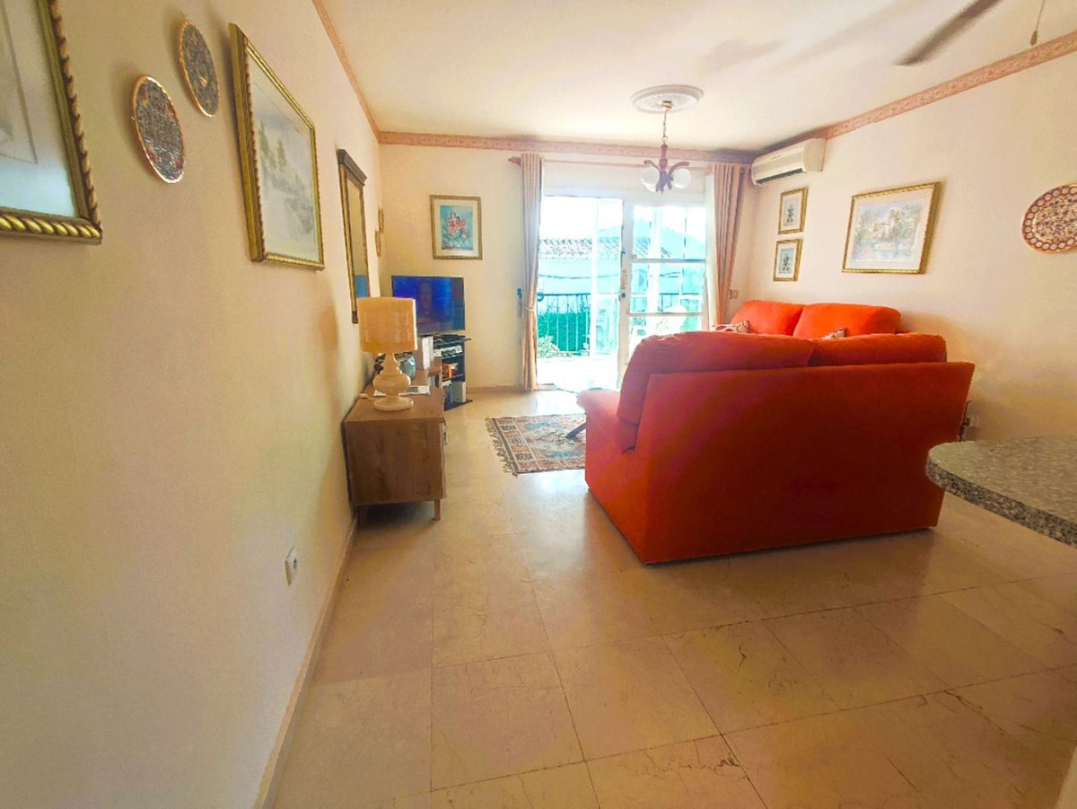 Apartment Ground Floor in Torreblanca, Costa del Sol
