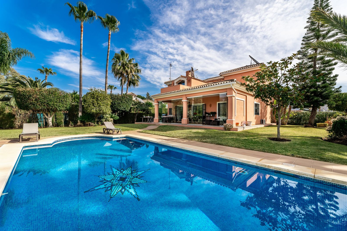 Beautiful Andalusian style villa located in the residential area of Monte Biarritz, right on the bor, Spain