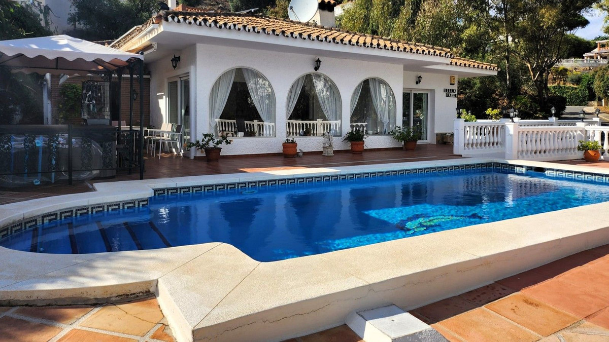 3 Bedroom Detached Villa For Sale Torrenueva, Costa del Sol - HP4453222