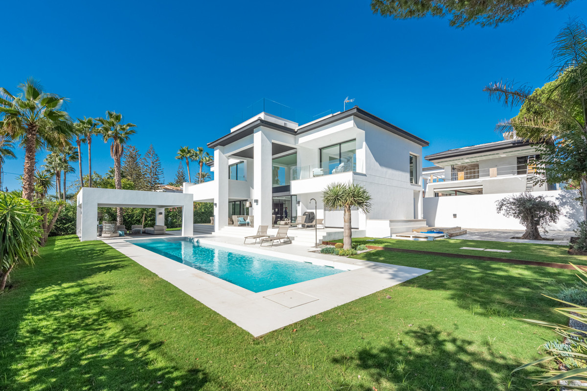 Detached Villa for sale in Cortijo Blanco R4315510