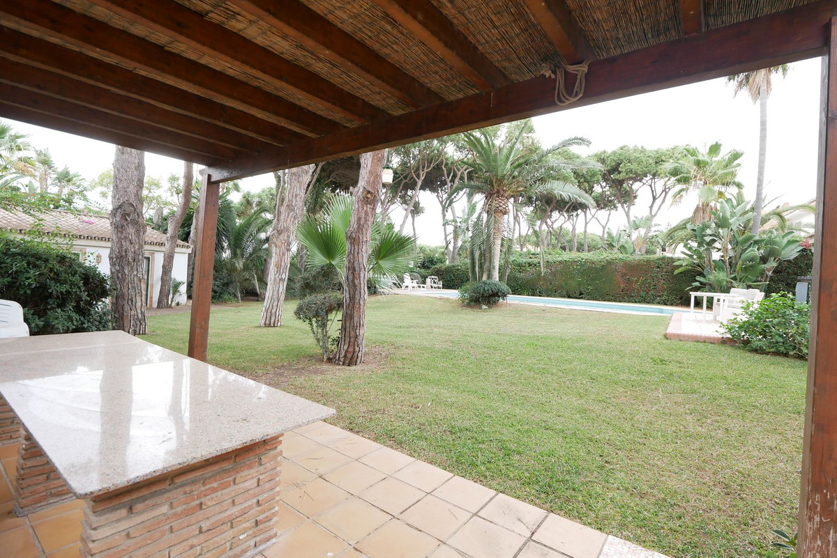 Villa te koop in Puerto de Cabopino R4126129