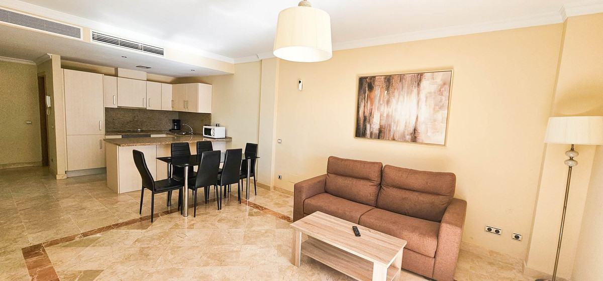 Appartement te koop in El Paraiso R4457374