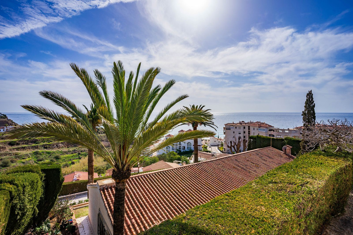 Torrox Costa, Costa del Sol East, Málaga, Spain - Villa - Detached