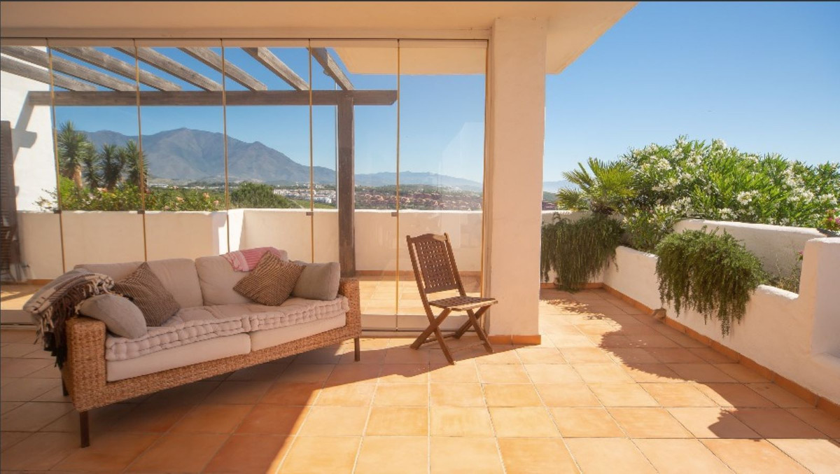 Ground Floor Apartment for sale in Casares R4150315