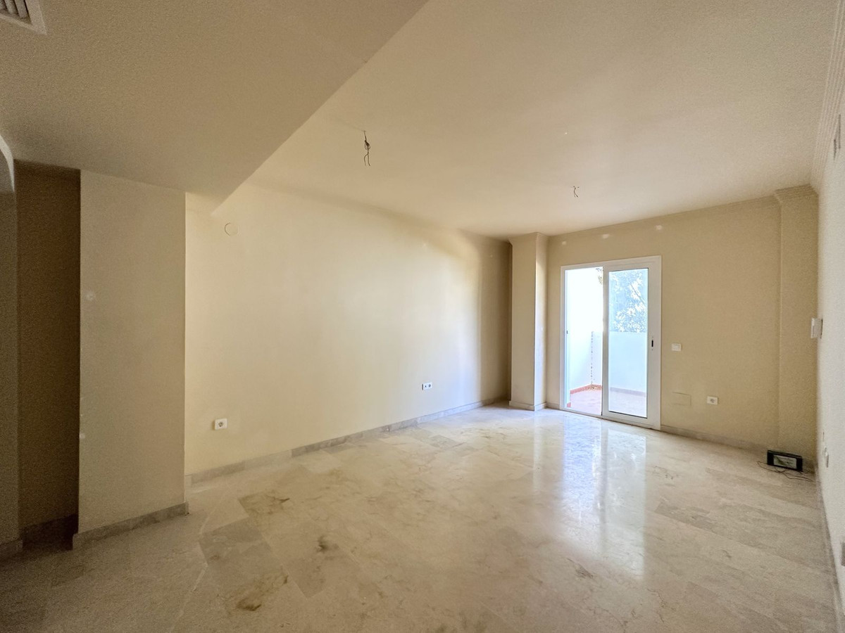 Apartment Ground Floor in Torreblanca, Costa del Sol
