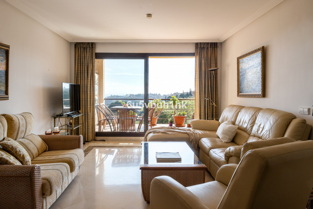 Middle Floor Apartment for sale in Los Arqueros R4243468